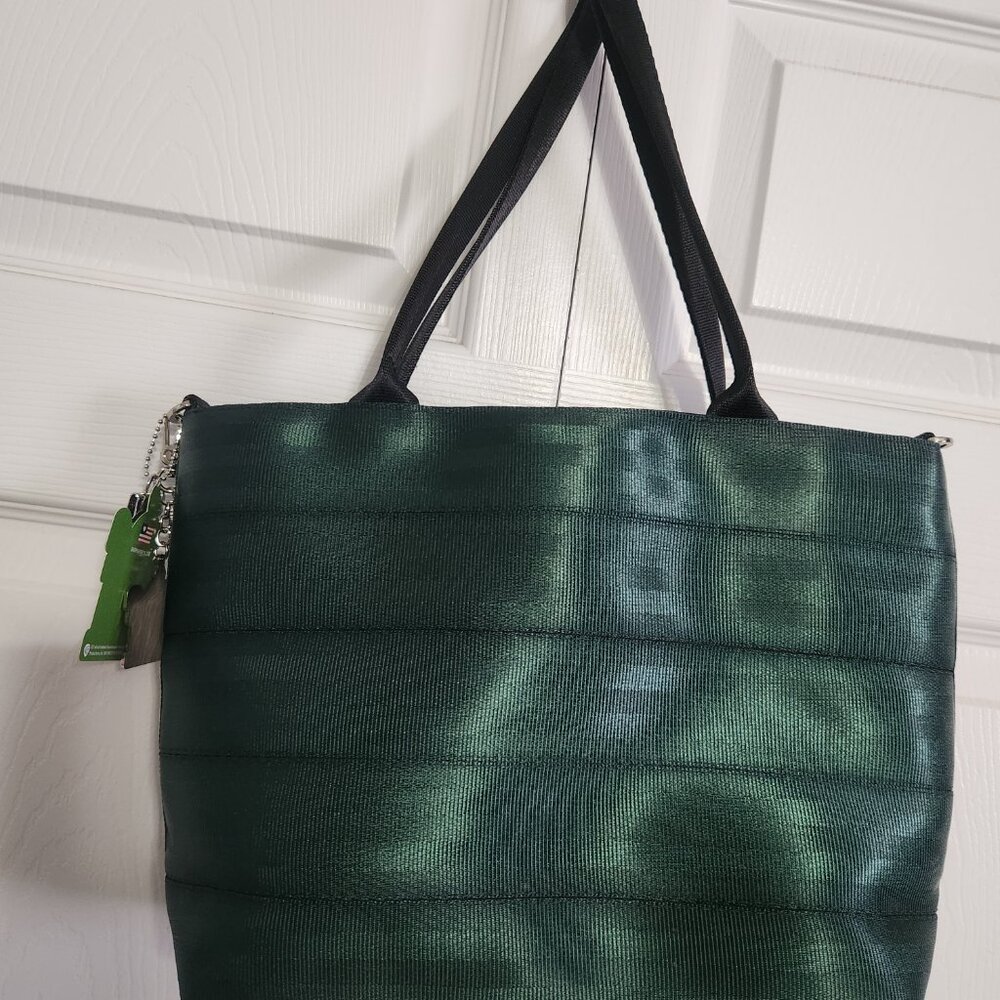 Harveys Elf Mini Streamline Tote and NIP Dustbag - image 4